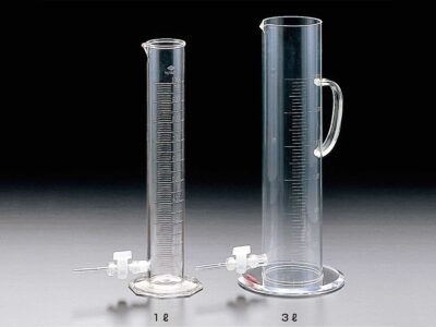 Graduated Cylinder with Spigot
