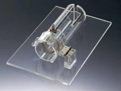 Mouse Restrainer with Defecation and Urination Port